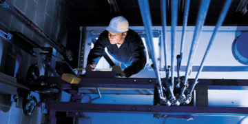 Jeddah elevator maintenance technicians