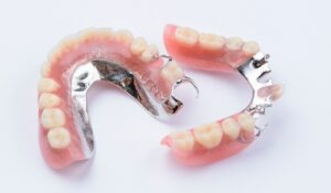 Partial Dentures: A Comfortable and Affordable Solution for Missing Teeth