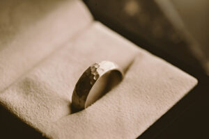 men's wedding bands
