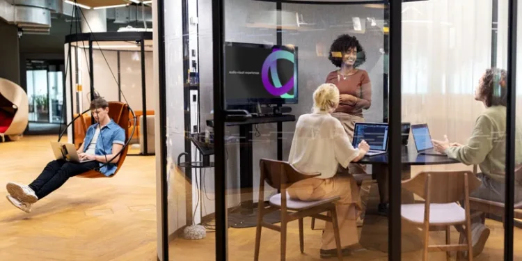 Automated Huddle Spaces in Texas